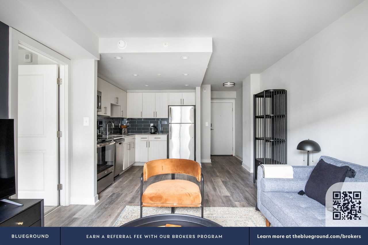 950 24th St Nw #269 - Photo 4 of 31