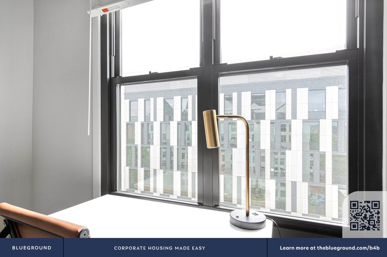 950 24th St Nw #269 - Photo 5 of 31