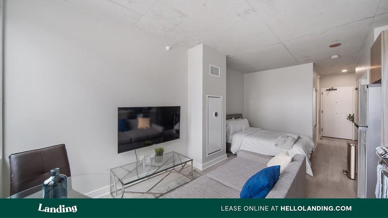 4611 North Broadway - Photo 3 of 50