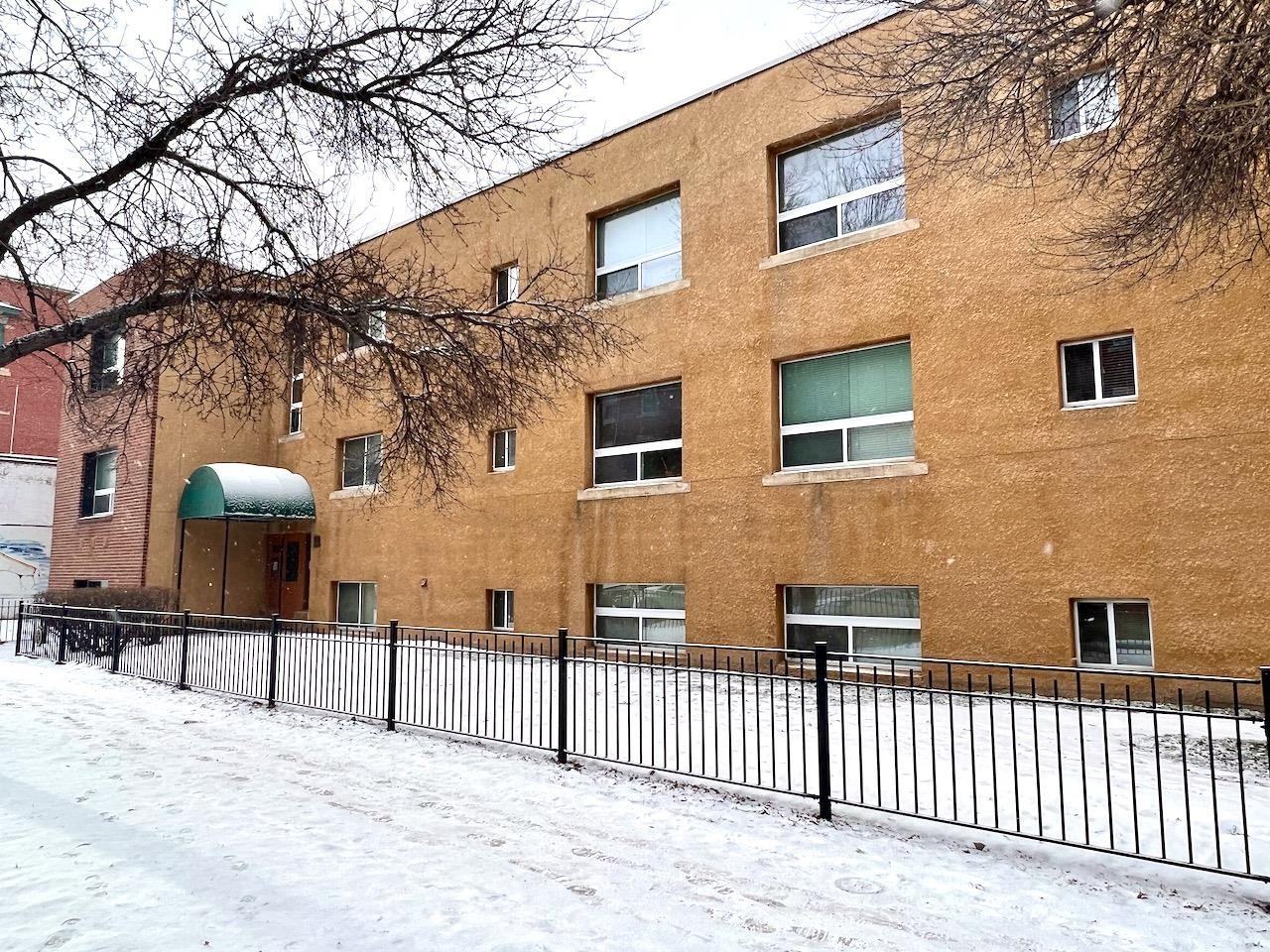 100 Young Street - Photo 2 of 19