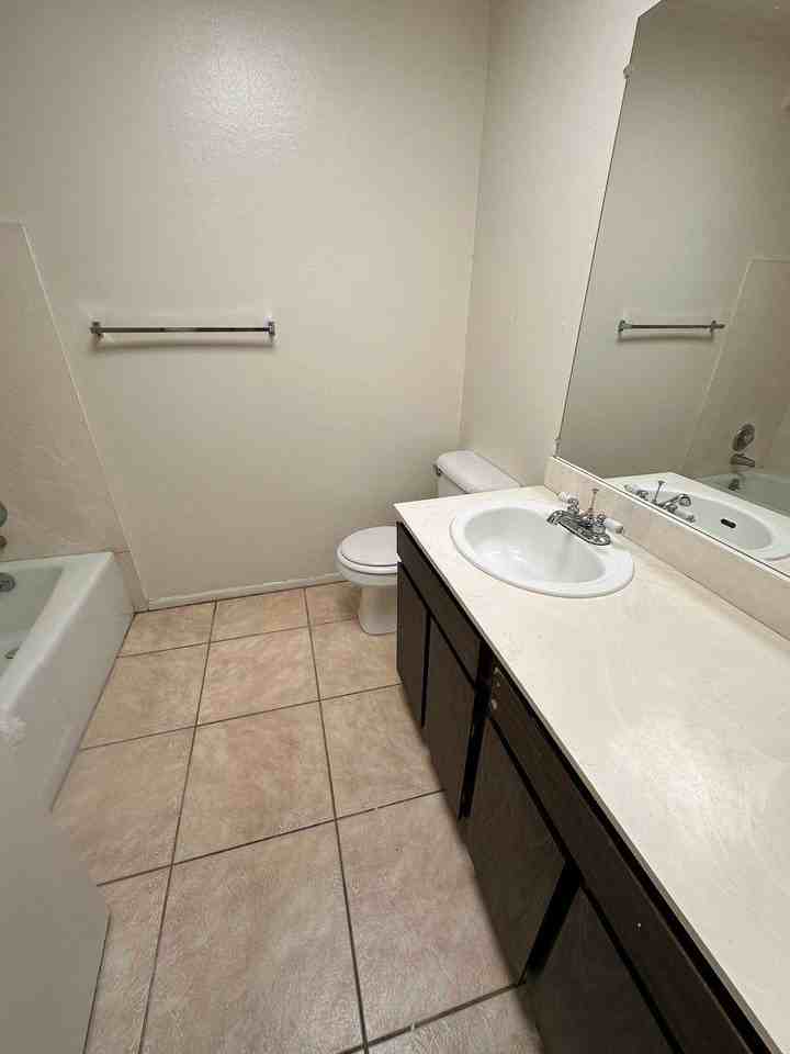 2650 West Calle Padilla - Photo 3 of 4