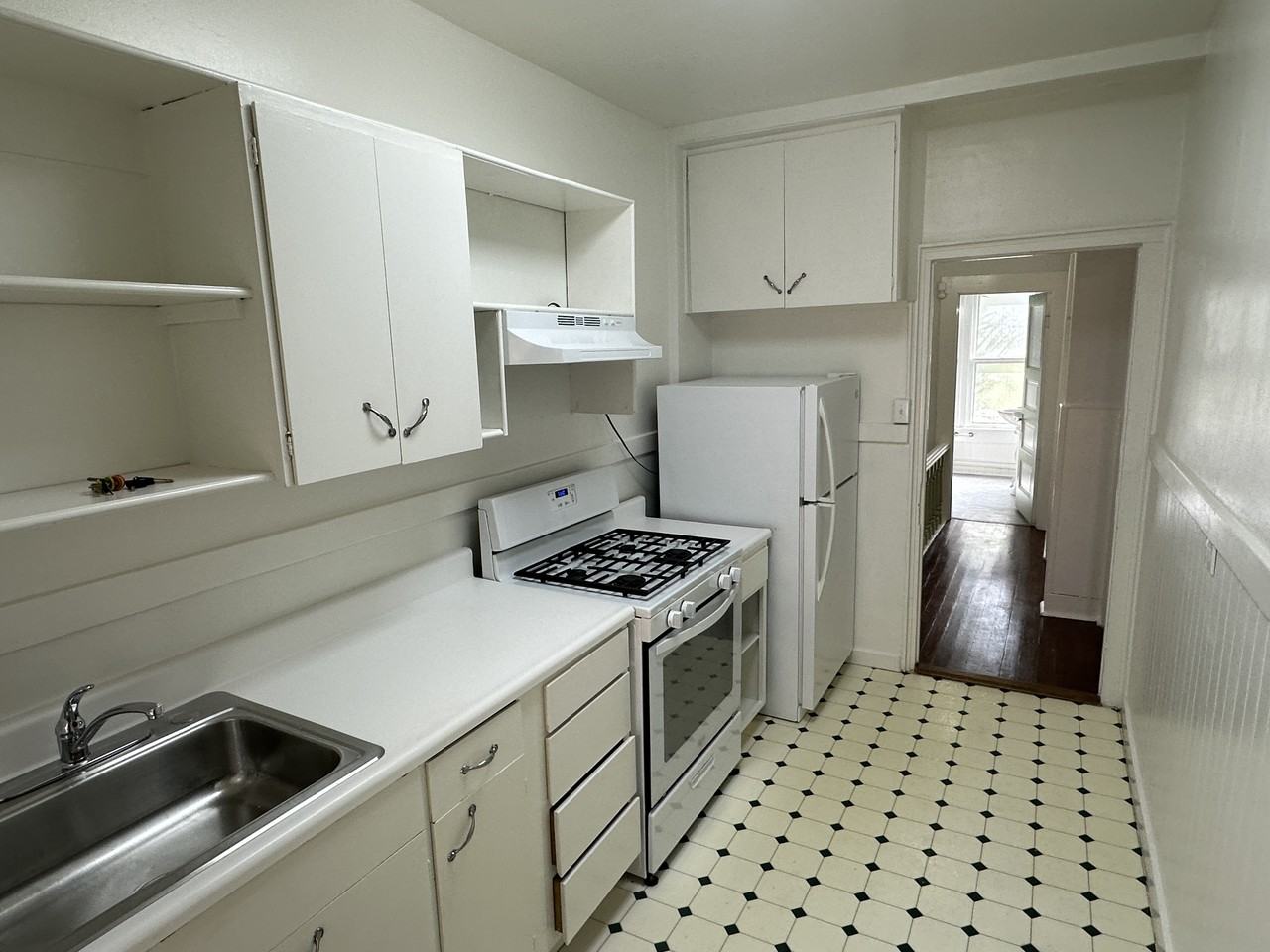 1443 Lyon Street #2 - Photo 6 of 12