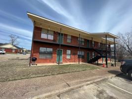 featured image of 2301 Alma Boulevard