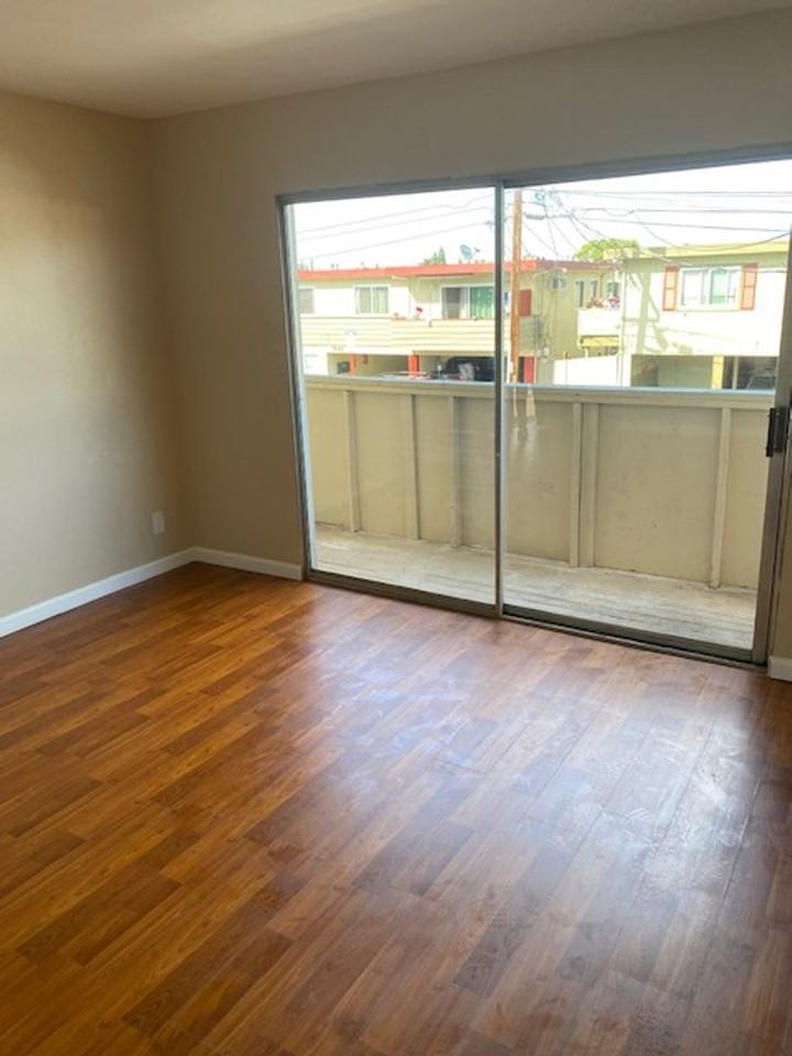 1641 FRISBIE - Photo 5 of 50