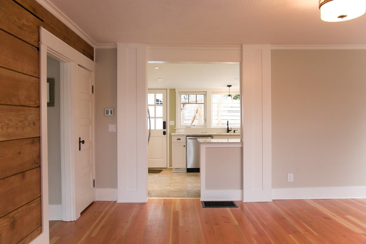 7334 Sw 33rd Ave - Photo 6 of 16