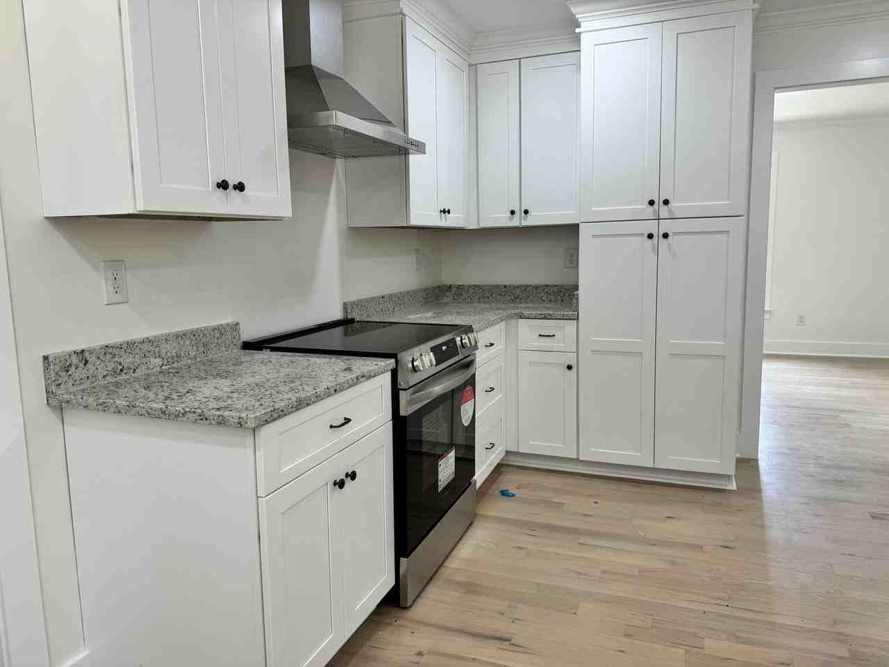 625 Cottonfield Lane - Photo 4 of 32