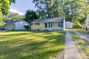 featured image of 810 Pine Grove Avenue