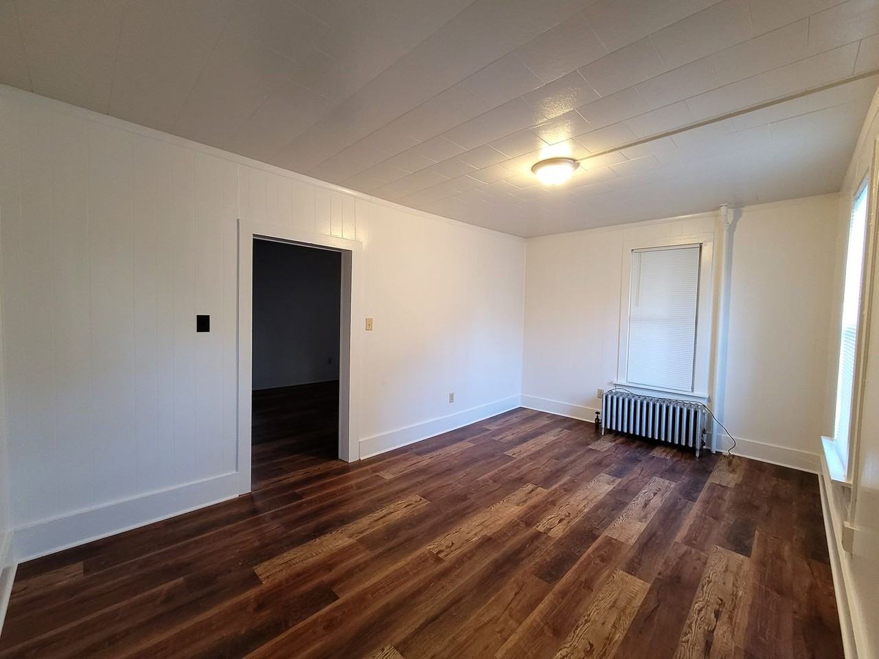 330 S Fairview St - Photo 3 of 27