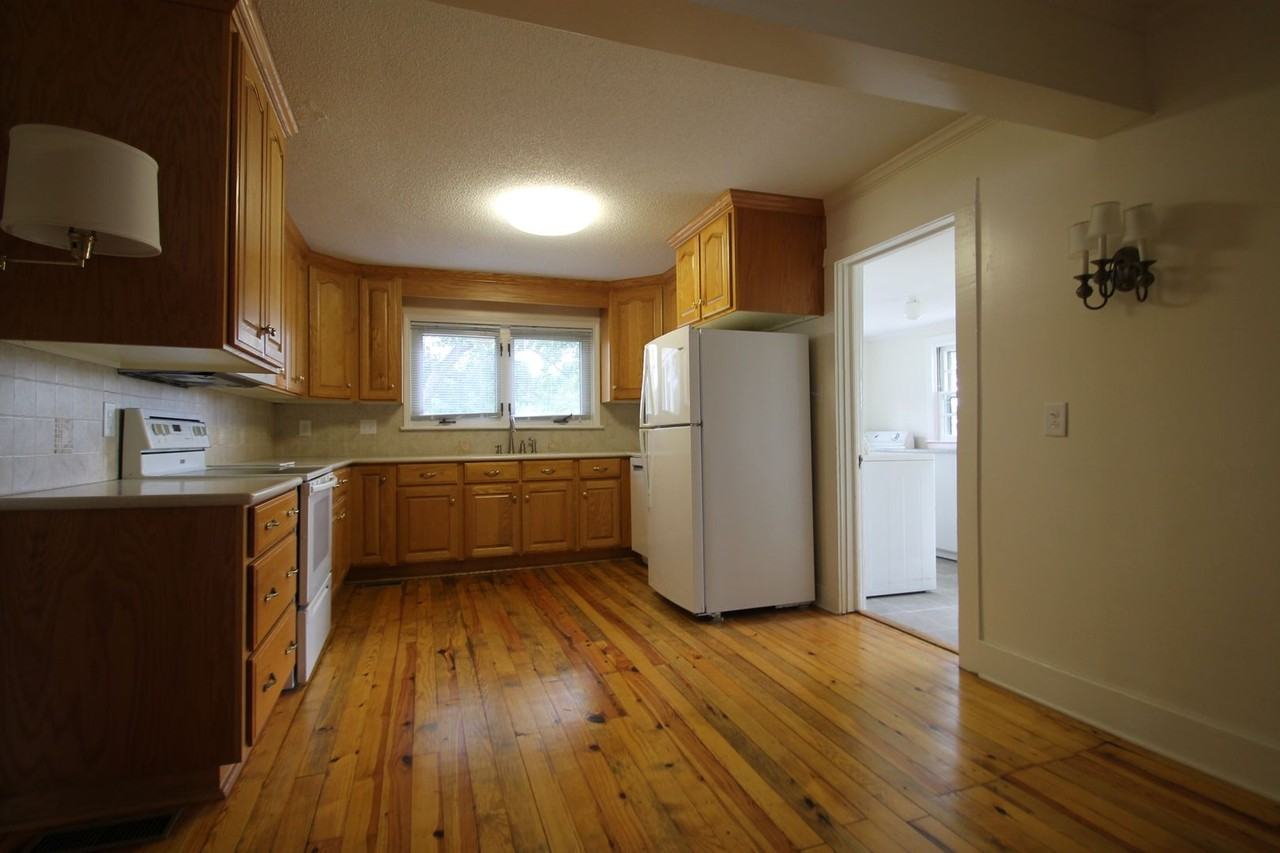 4828 Wh Borders Rd - Photo 4 of 15