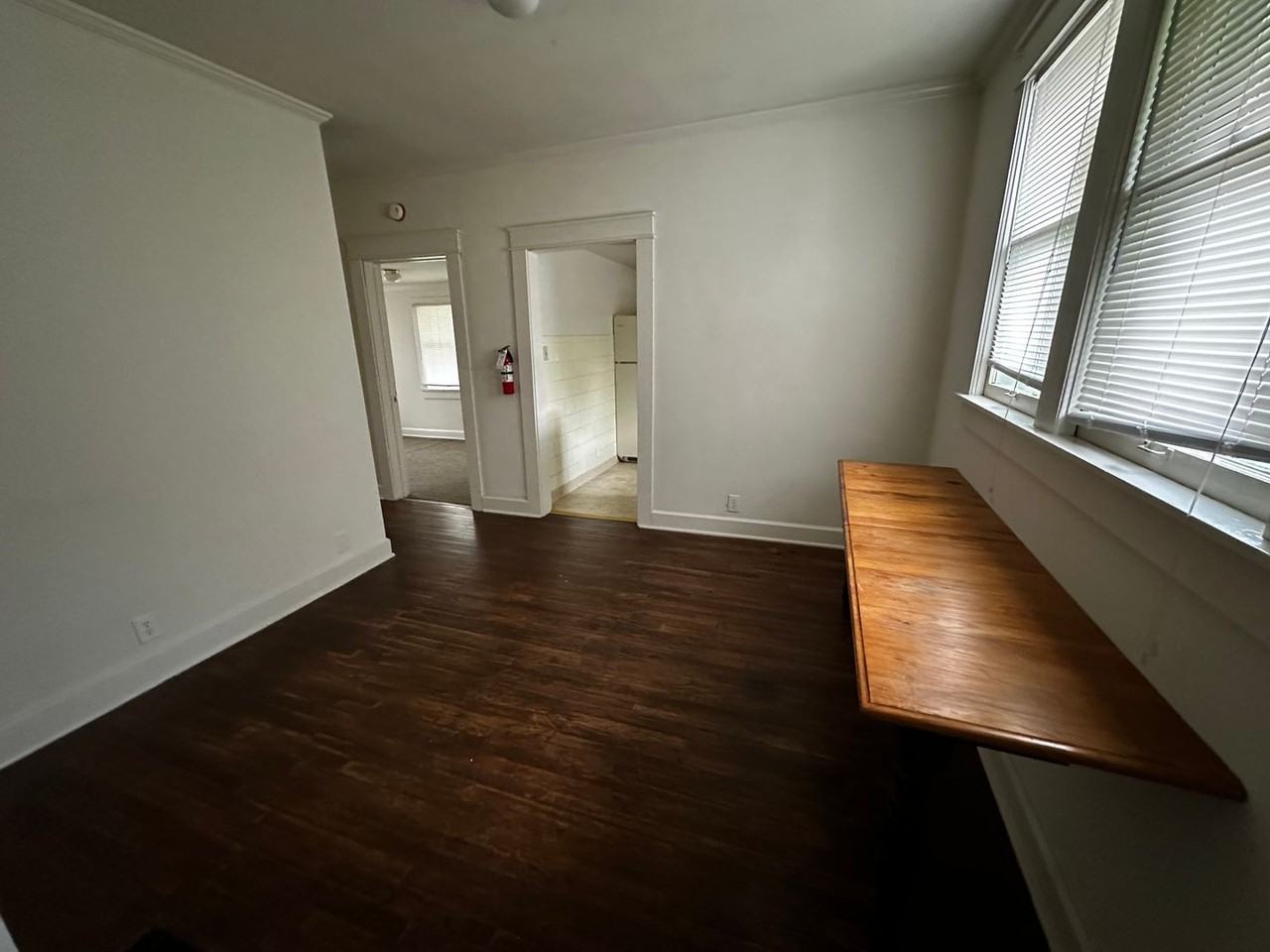 514 South Washington Street - Photo 6 of 9