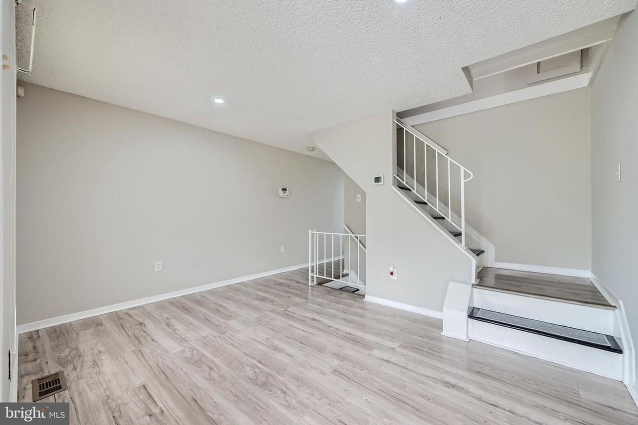 243 North Gilmor Street - Photo 4 of 28