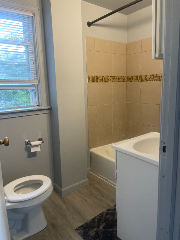 1311 S State St #2 - Photo 4 of 9