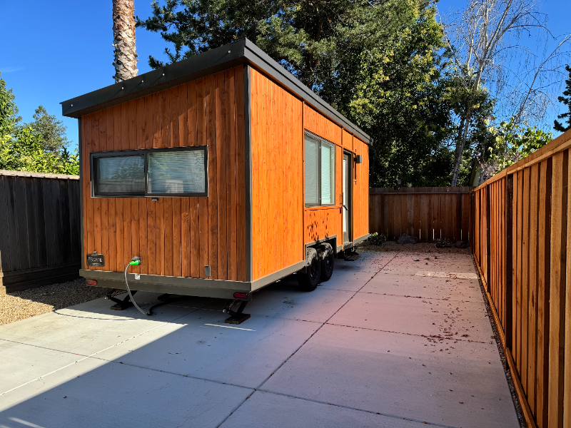 4217 Ruby Ave - Photo 3 of 17