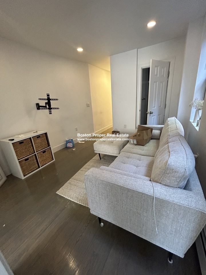 44 Joy St #8K - Photo 5 of 7