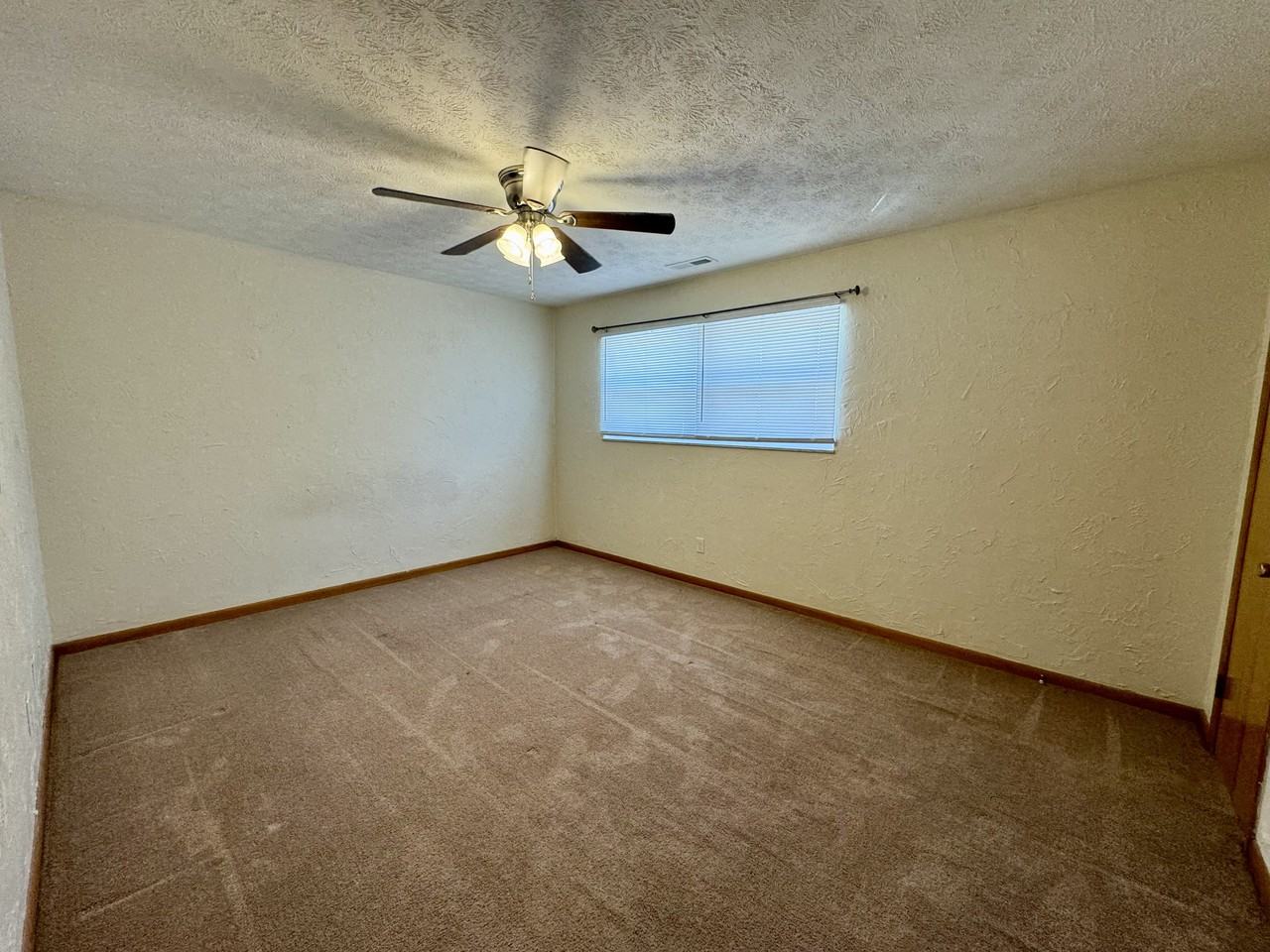 1574 Main St #2 - Photo 6 of 12