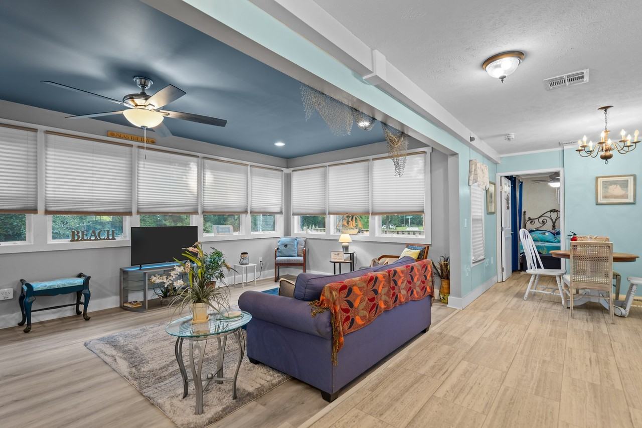 2585 Fairway Dr Sw #NA - Photo 6 of 27