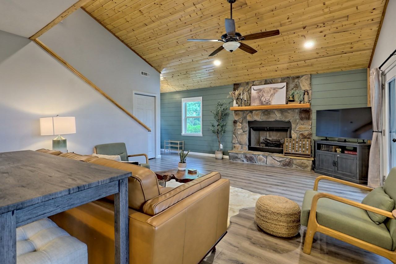 112 John English Dr #NA - Photo 7 of 50