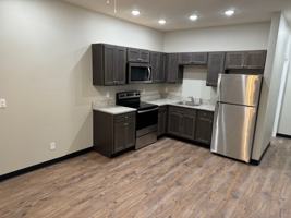 featured image of 1008 N Rolla St #301