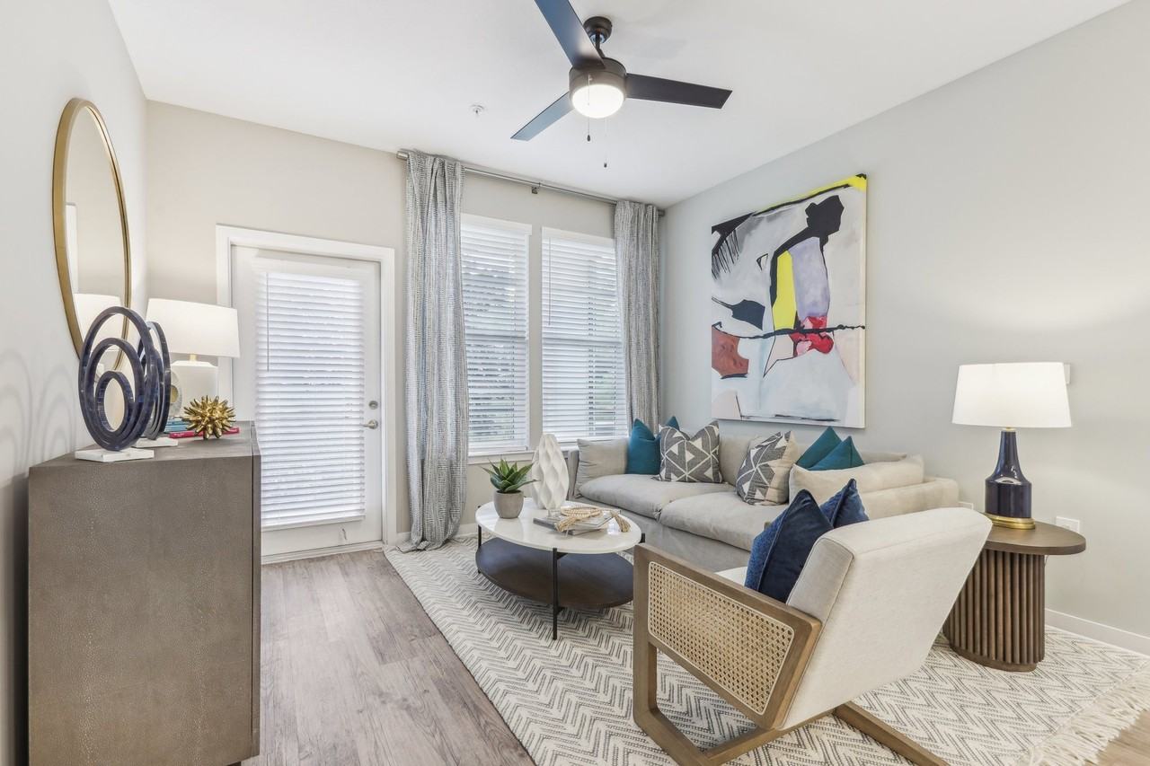 Tapestry East Bay - Photo 4 of 25