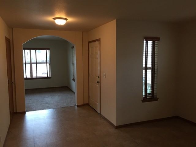 14710 81st Ave Ct E - Photo 2 of 23