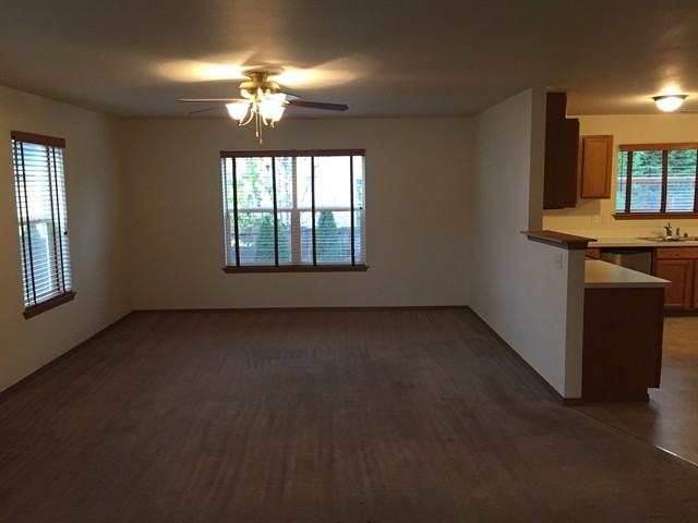 14710 81st Ave Ct E - Photo 3 of 23