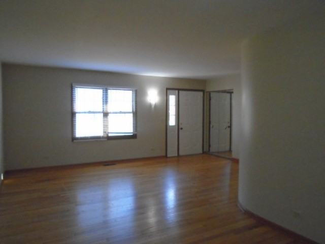 514 Carriage Hill Rd - Photo 2 of 20