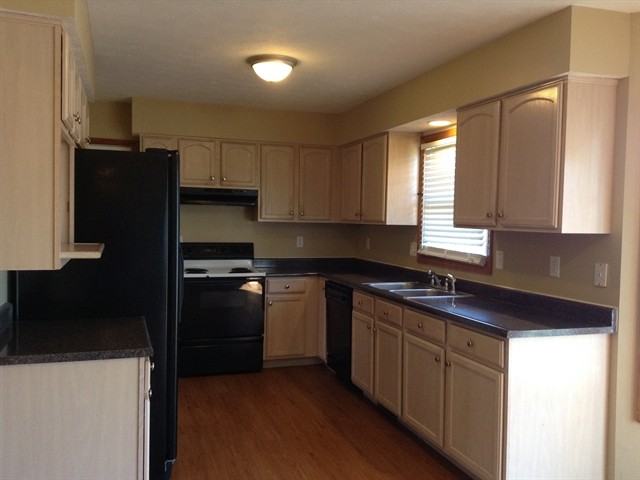 113 Old Carriage Dr - Photo 2 of 7