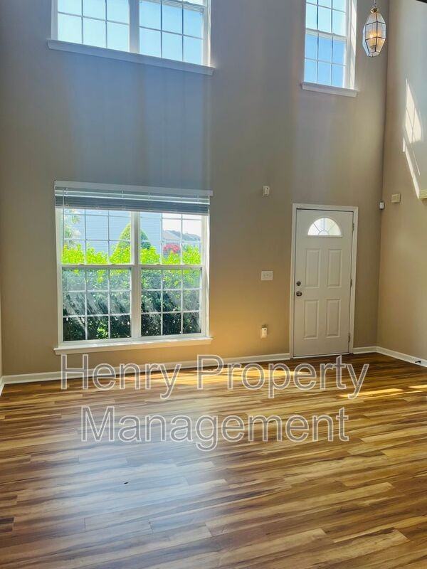 200 Berlin Way - Photo 2 of 18