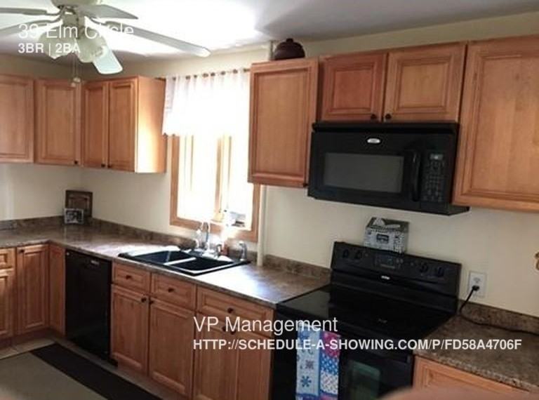 39 Elm Cir - Photo 3 of 7