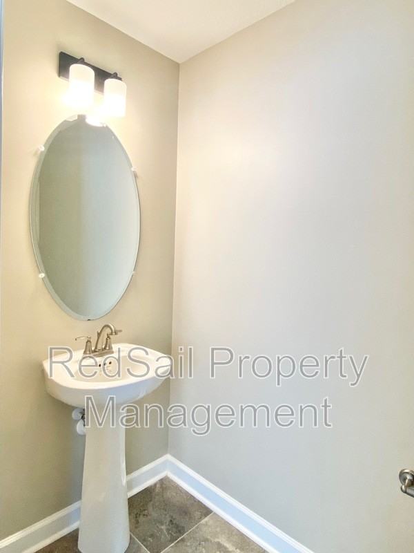 2000 Laycock Ln #102 - Photo 5 of 25