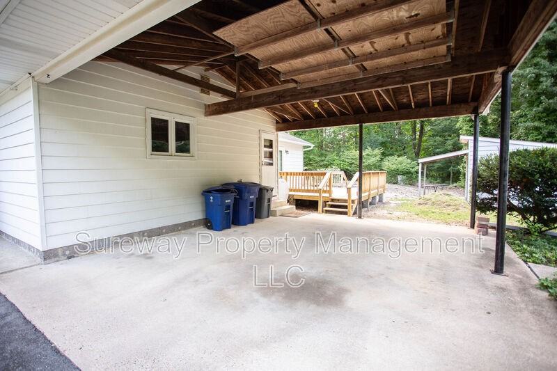 817 Mandas Trl - Photo 2 of 41