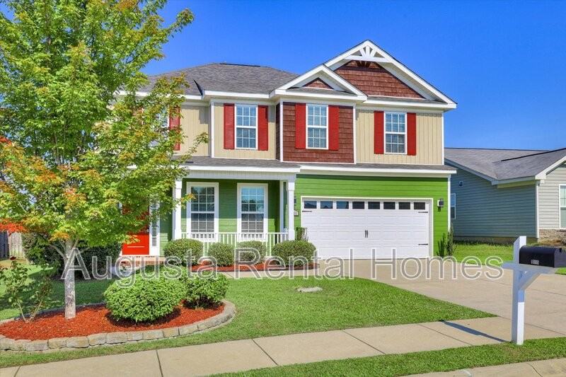 1015 Rosland Cir - Photo 3 of 50