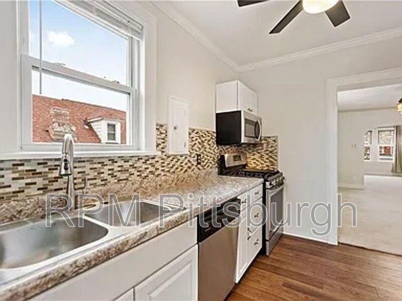 239 The Boulevard #2 - Photo 3 of 21