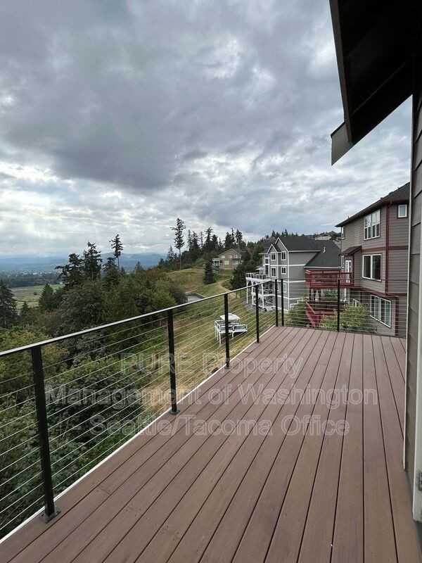 16801 140th Ave E - Photo 4 of 33