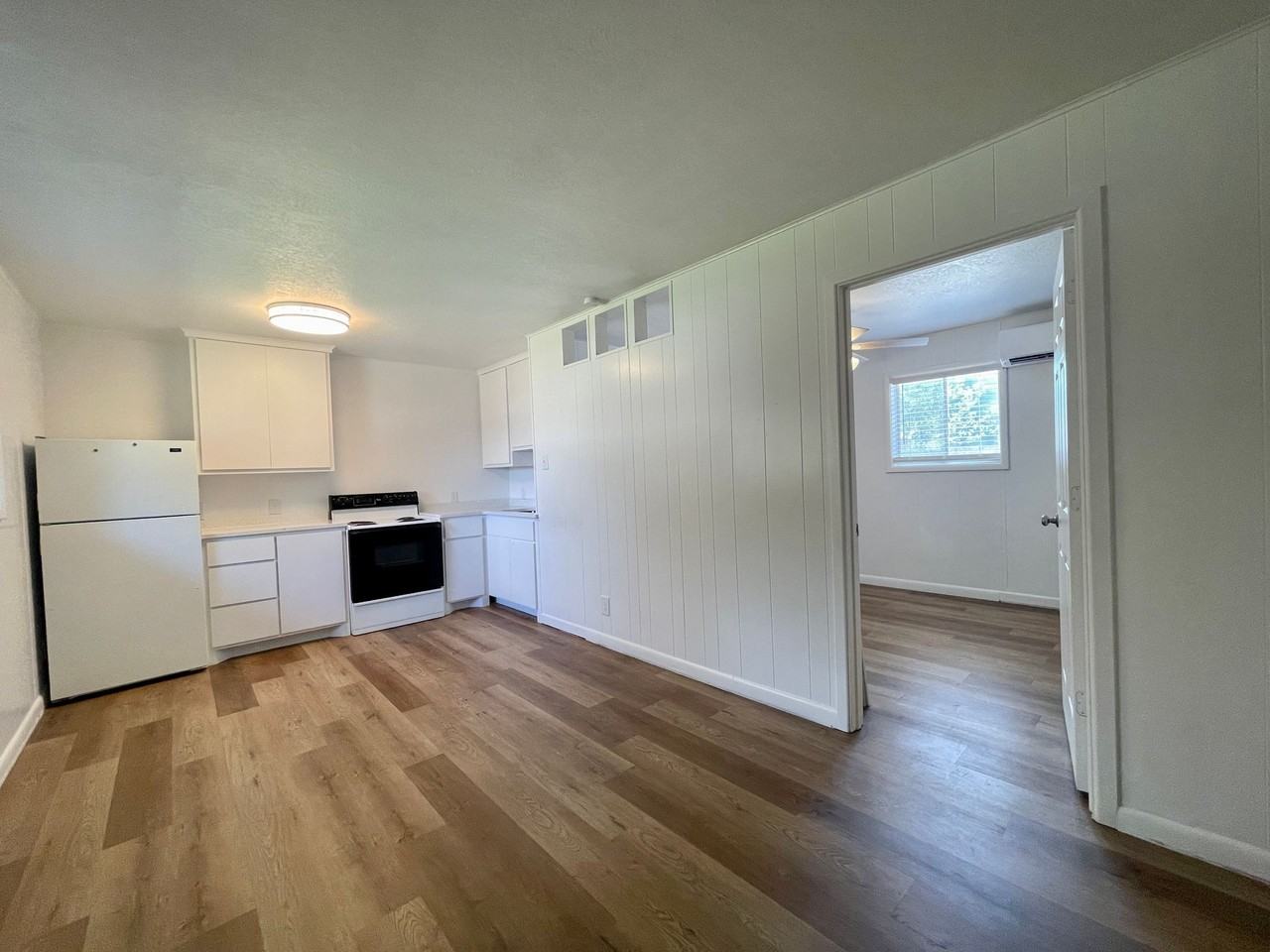 2401 Church St - Photo 4 of 29