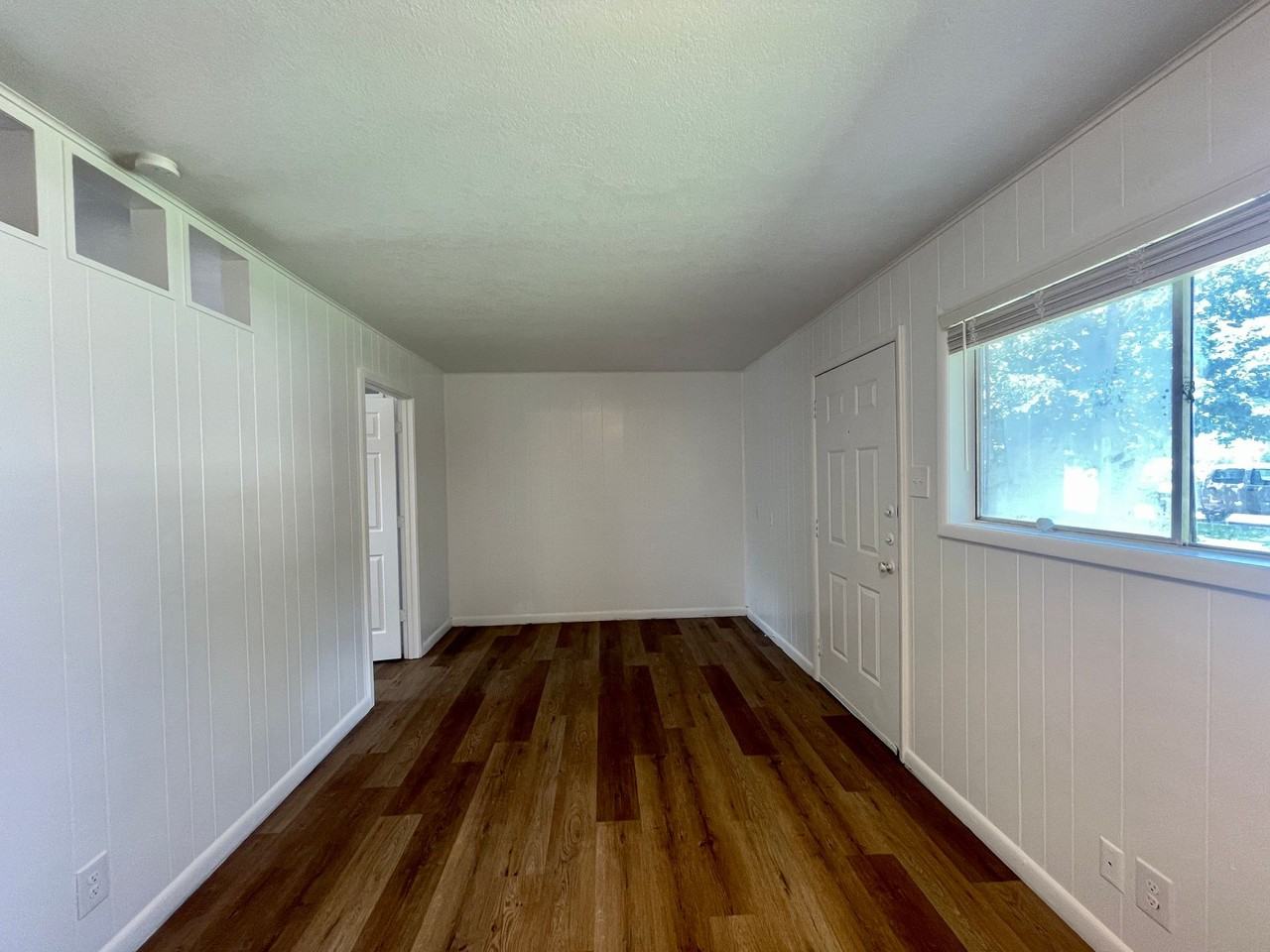 2401 Church St - Photo 6 of 29