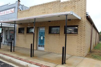 115 North Houston Street - Photo 3 of 3