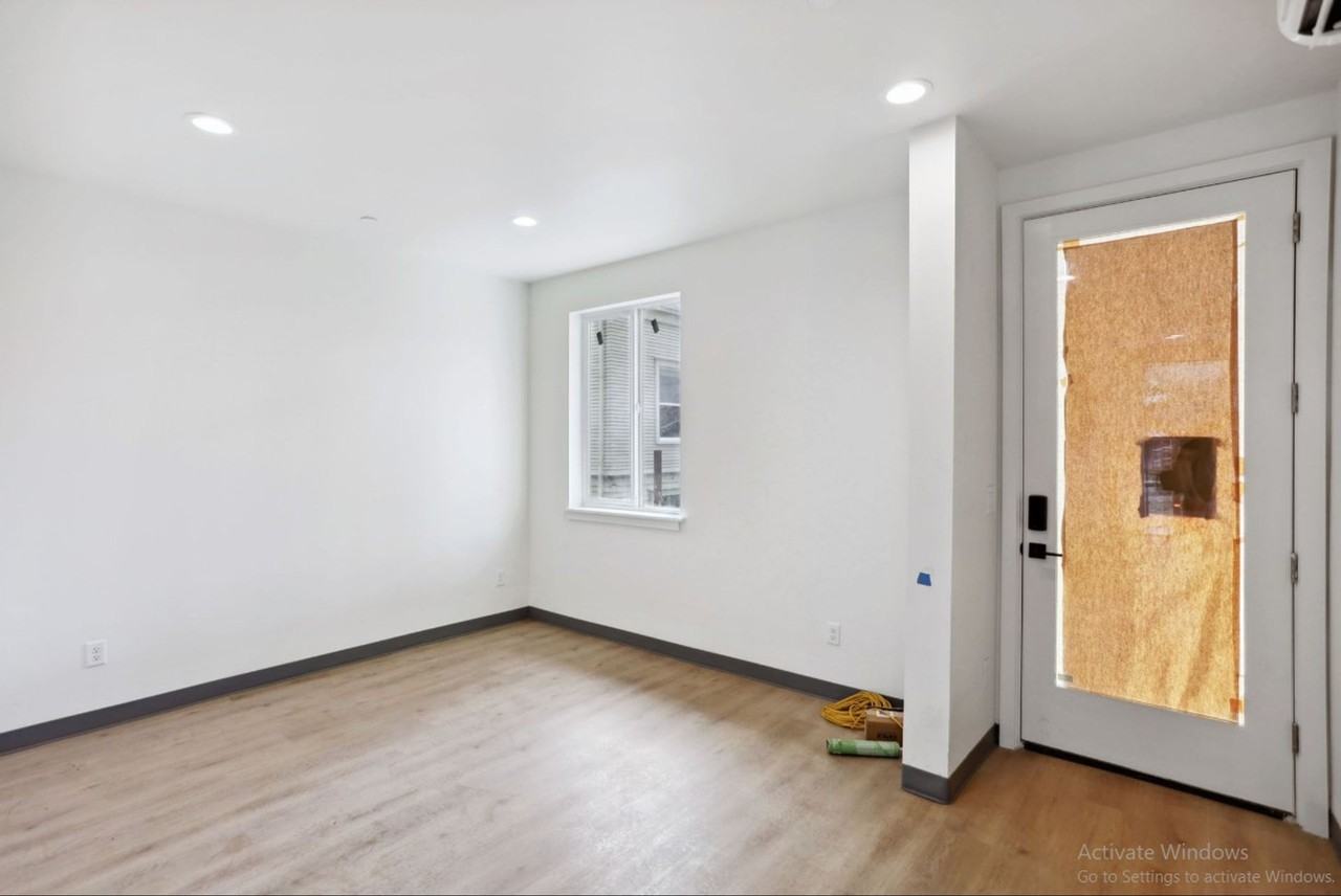 4729 21st Avenue Northeast #C - Photo 5 of 45