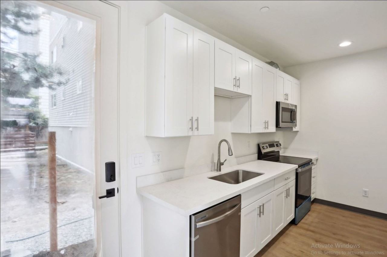 4729 21st Avenue Northeast #C - Photo 2 of 45