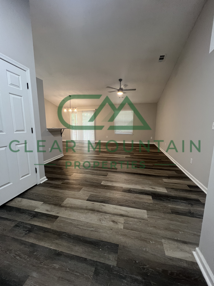 20 Swamp Fire Court - Photo 4 of 13