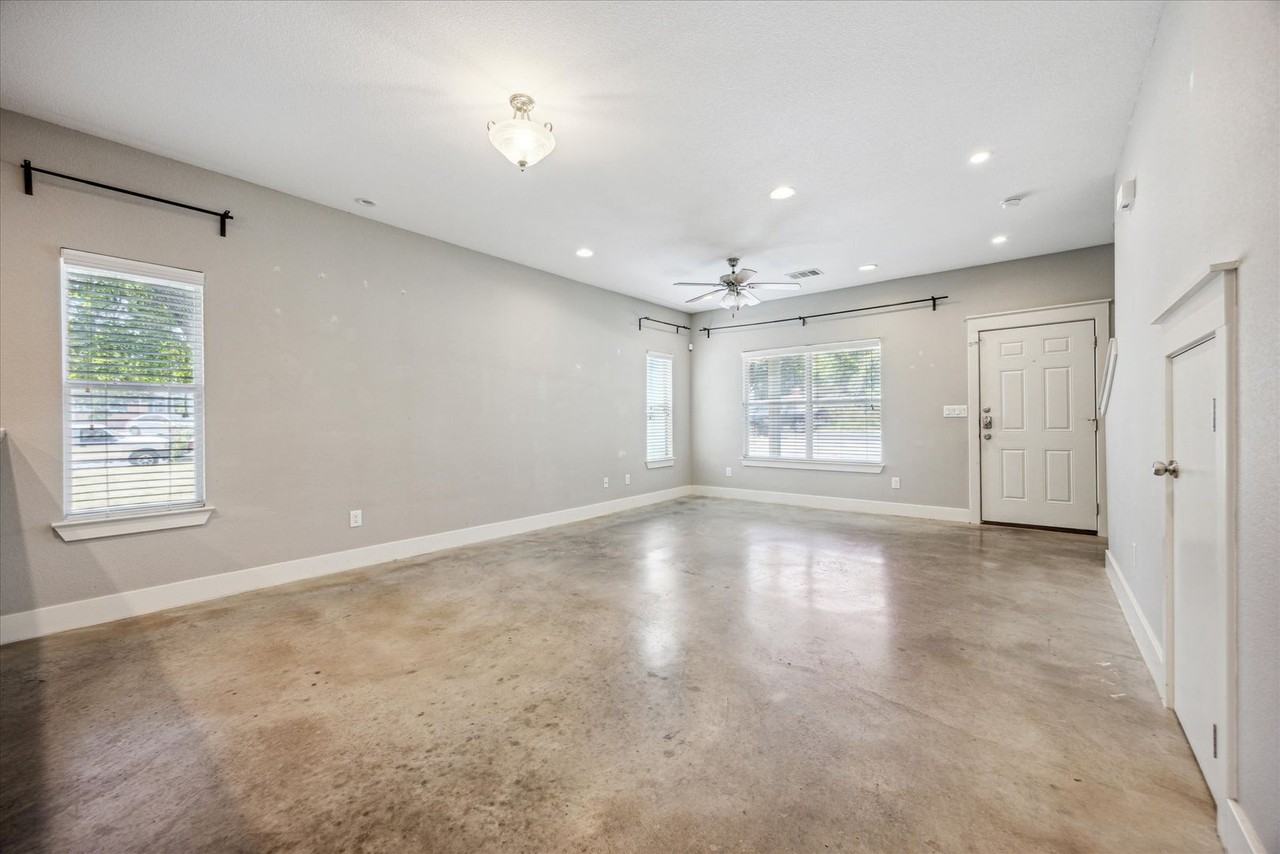 7603 Meador Ave - Photo 2 of 12