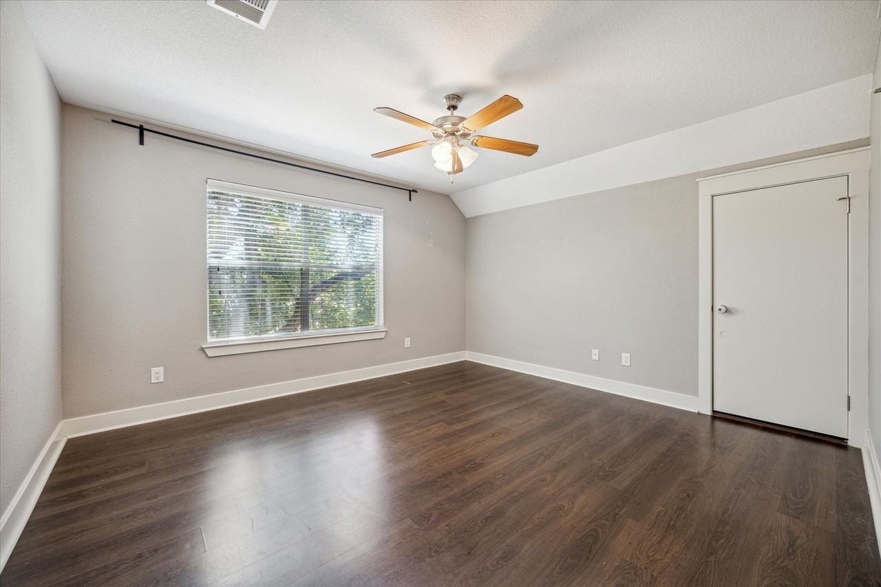 7603 Meador Ave - Photo 6 of 12