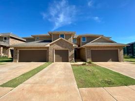 745 Sw 14th St - Photo 1 of 1