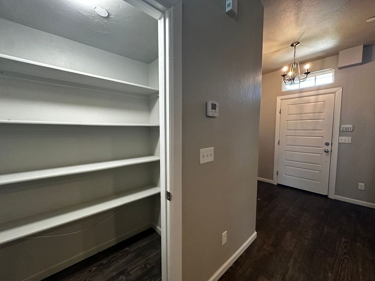 745 Sw 14th St - Photo 2 of 36