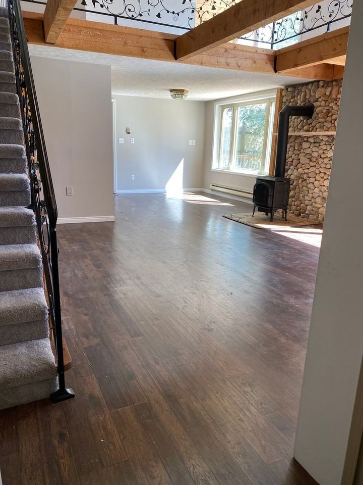 280 Targhee Towne Rd - Photo 3 of 14