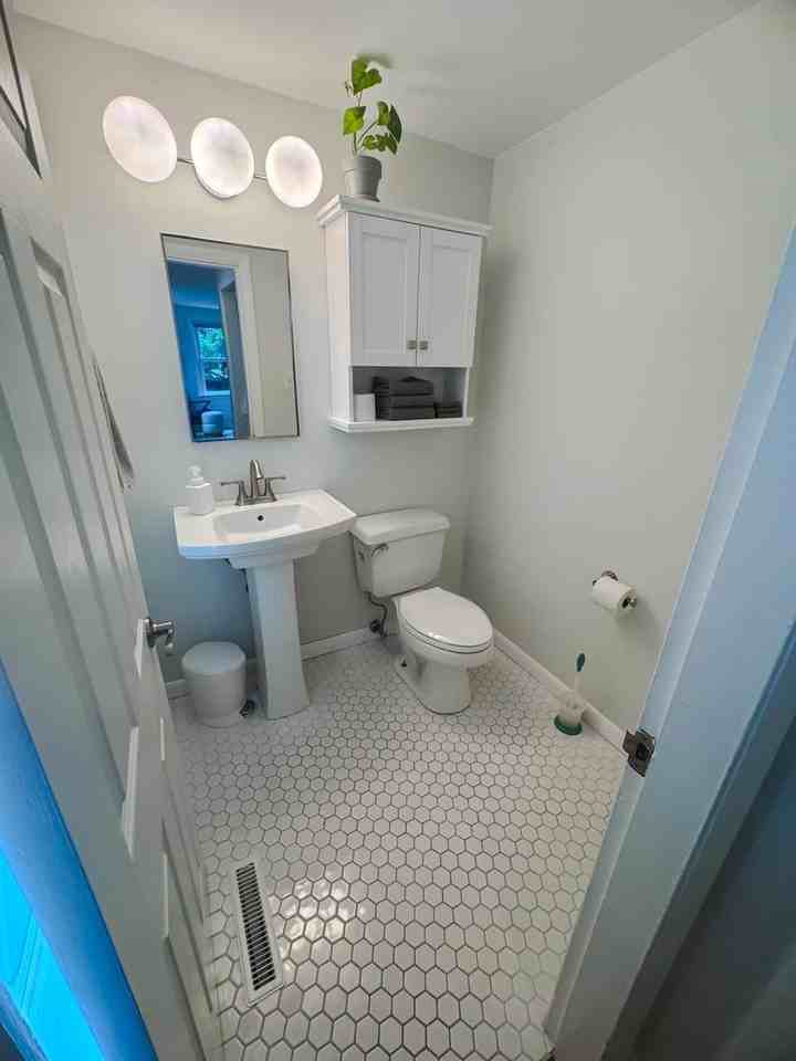 114 Columbia Ave - Photo 3 of 25