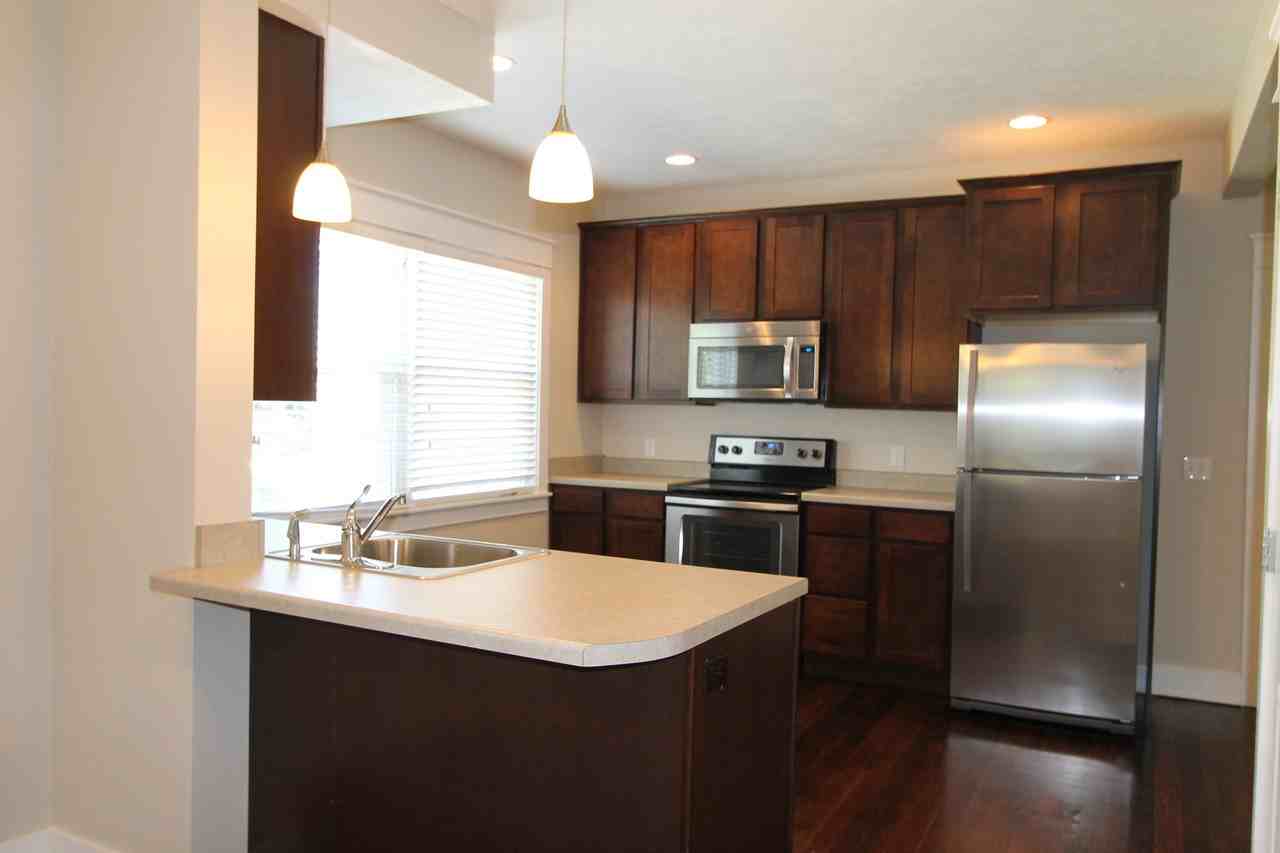 3117 S 22nd St - Photo 3 of 28