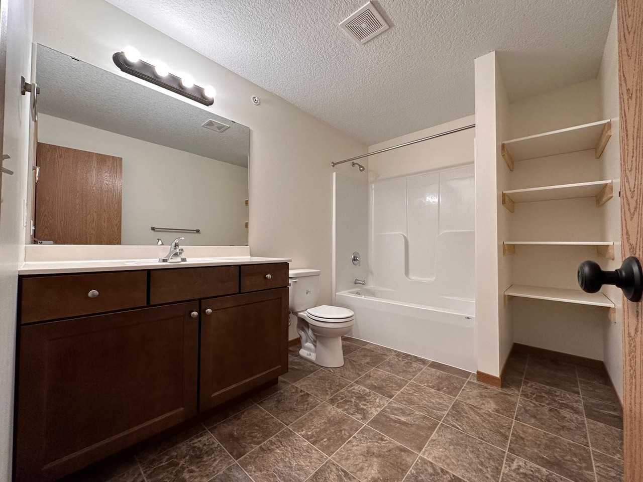2805 Cardinal Ave #207 - Photo 7 of 15