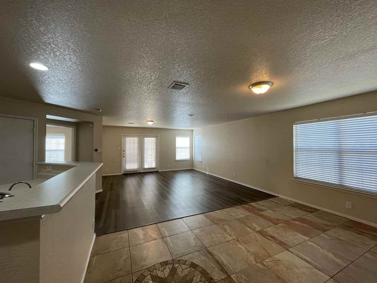 6506 Falcons Heights - Photo 5 of 26