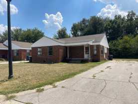 1012 Arkansas St - Photo 1 of 1